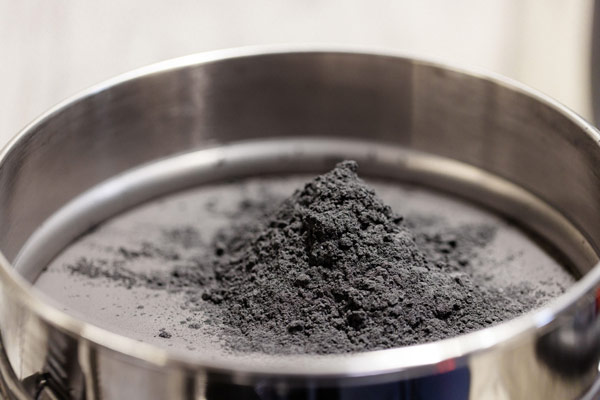 Raw graphite powder, before treatment