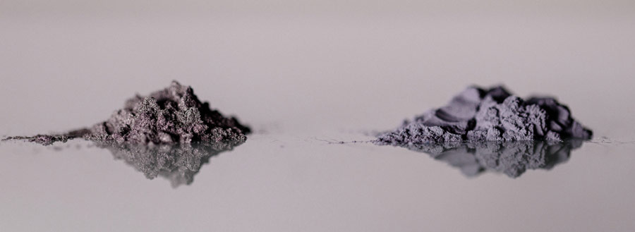 Raw graphite powder next to silicon-doped SiBoost powder, side by side